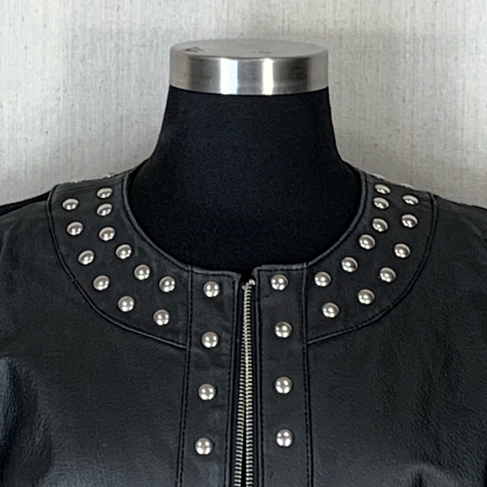 Caprice~Women's Full Zip Studded Leather & Knit Combo Moto/Biker Jacket~Sz L - Picture 3 of 16